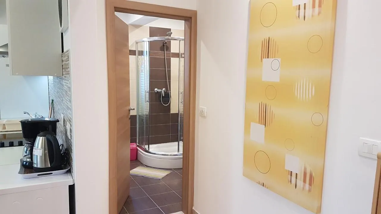 פולה Apartments Glorija